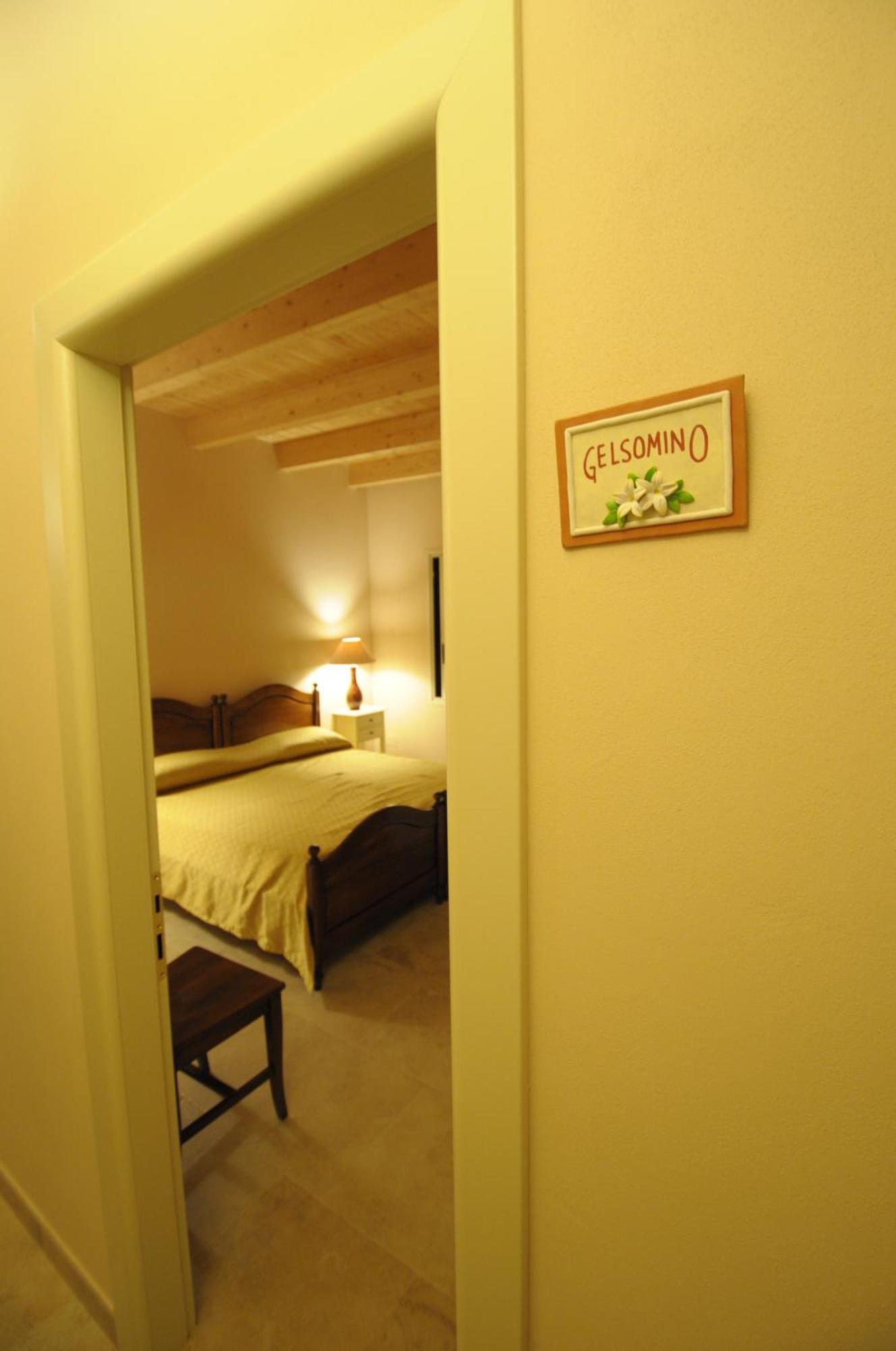 Tenuta Monaci La Murra Carmiano  Room photo